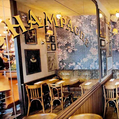 Le Café de la Poste, Paris