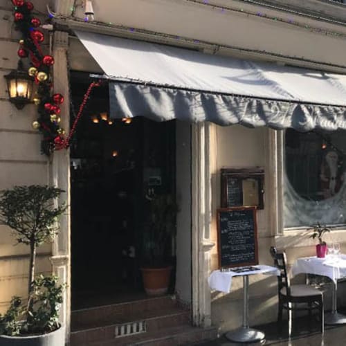 Le 27 Madame, Paris