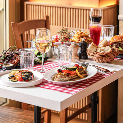 Les Bavards du Boulevard, Paris