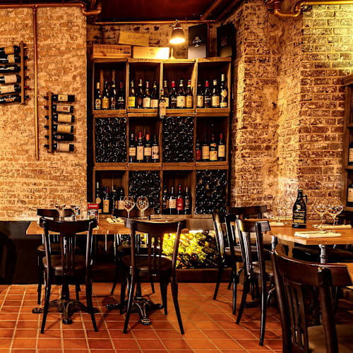 La Cave de l'Epicerie Italienne, Neuilly-sur-Seine