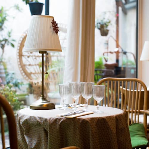 Les Marchands de Vins, Paris