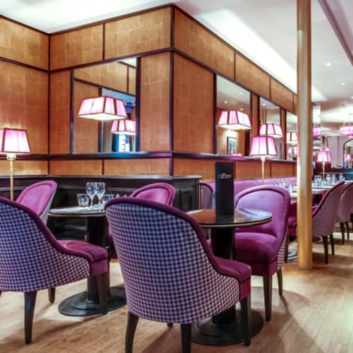 L'Envue, Paris