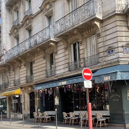 Paon, Paris