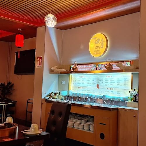 Yikko Hotpot, Genova