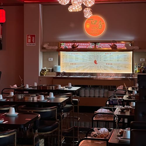 Yikko Hotpot, Genova