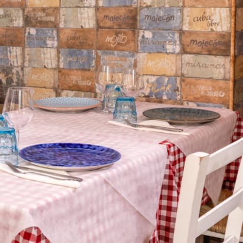 Addu Fratemo - Trattoria e Pizzeria, Napoli