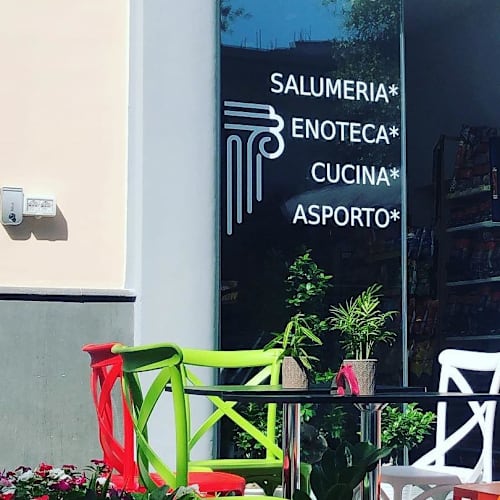 Virtus FoodShop, Pompei