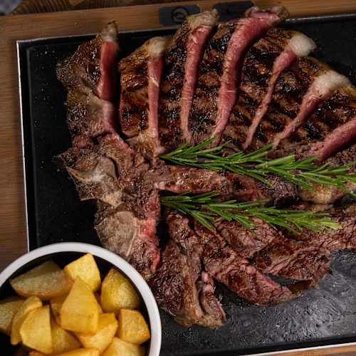 Salotto Carnarius, Cercola