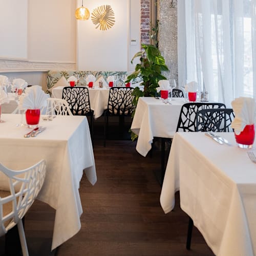 Le Palmiste Rrouge, Paris
