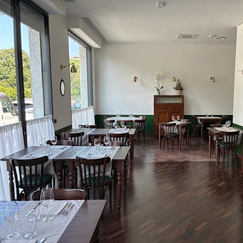La Cuoca E Il Poeta, Milano