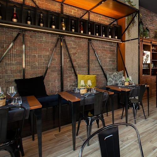 Corner 58 by Roberto Conti, Milano