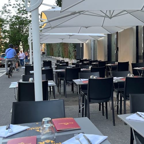 Due Tradizioni, Milano