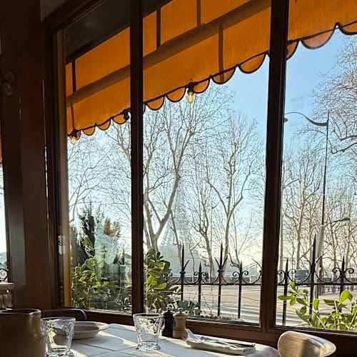 Margaux, Paris