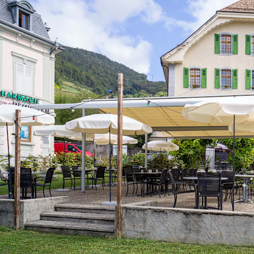 Hôtel de Ville d'Ollon, Le Restaurant, Ollon