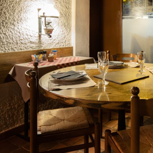 Le Bouchon, Carouge
