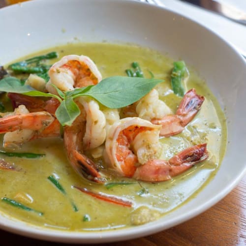 Ban Sue Thai & Wine House - Cuisine de Famille Thai, Paris