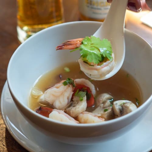 Ban Sue Thai & Wine House - Cuisine de Famille Thai, Paris