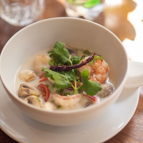 Ban Sue Thai & Wine House - Cuisine de Famille Thai, Paris
