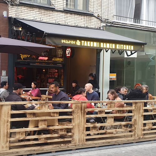 Madagasikara, Bruxelles
