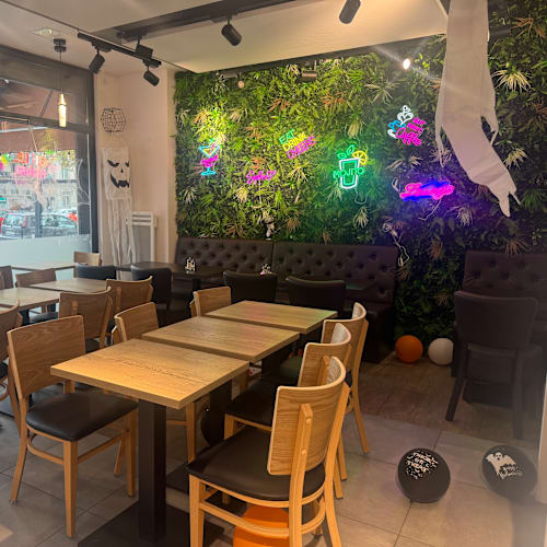 Sophia Lounge, Paris