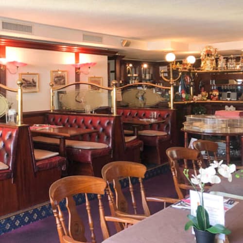 China House, Romont