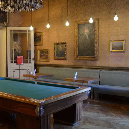 Barney's, Torino