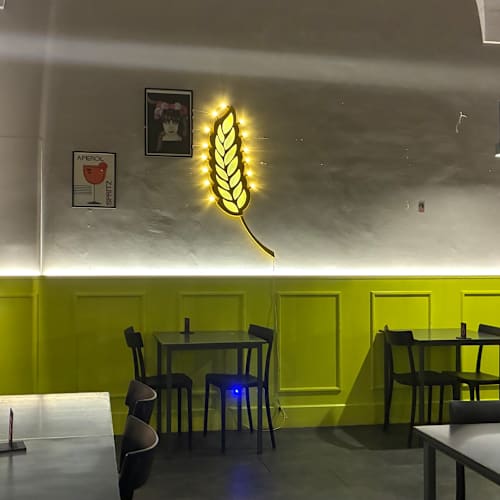 Vineria Popolare, Lecce