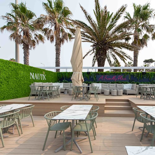 Nautk - Restaurant & Rooftop, Parede