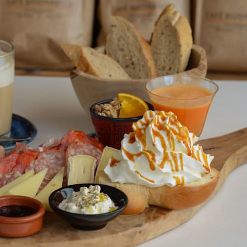 Café Montfalcon, Carouge