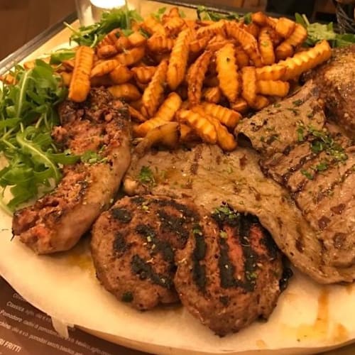 Le Caveau, Acireale