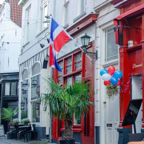 Pura Vida, Deventer