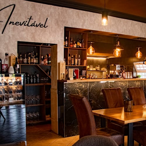 Inevitável Wine & Cocktail Bar, Armação de Pêra