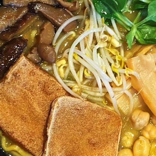 Chakramen Milano, Milano
