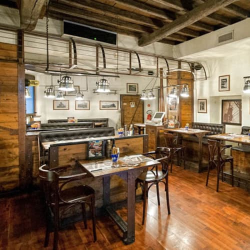 T-Bone Station Crispi, Roma