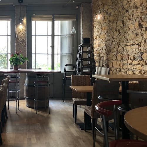 Les Oies Sauvages, Lyon