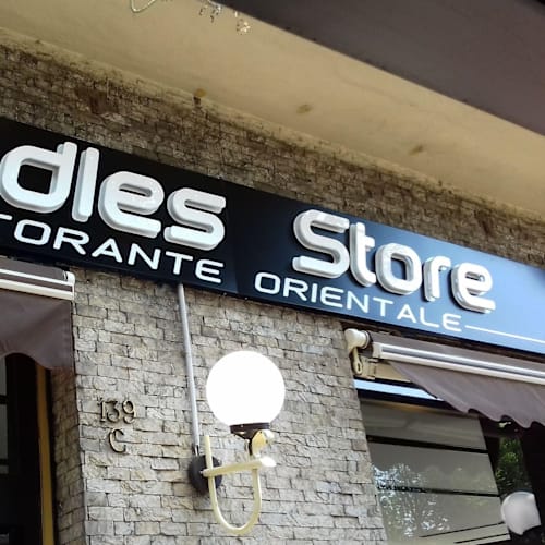 Noodles Store, Torino
