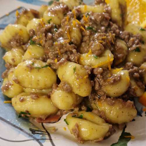 Lunapontina, Bruxelles