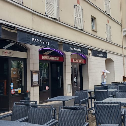 Nova Kfé, Meudon
