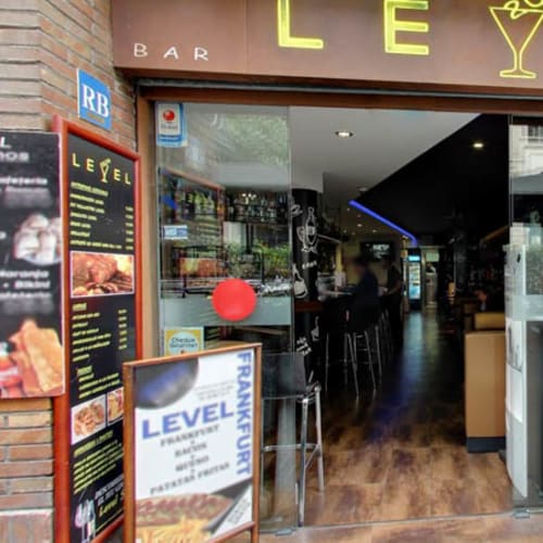 Level, Barcelona