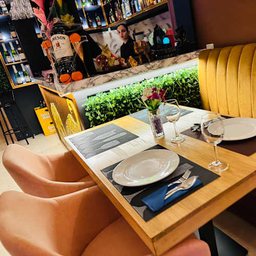 Royal king indian, Barcelona