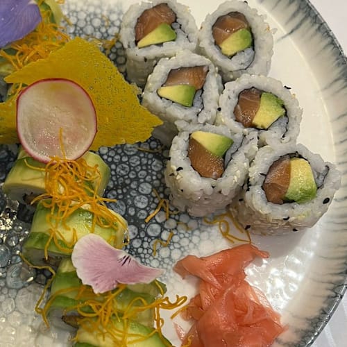 Nagatomi, Paris