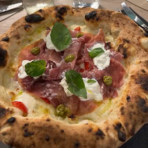 Pizzeria Vincenzo Capuano Bologna, Bologna