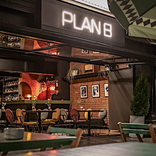 Plan B, Lausanne