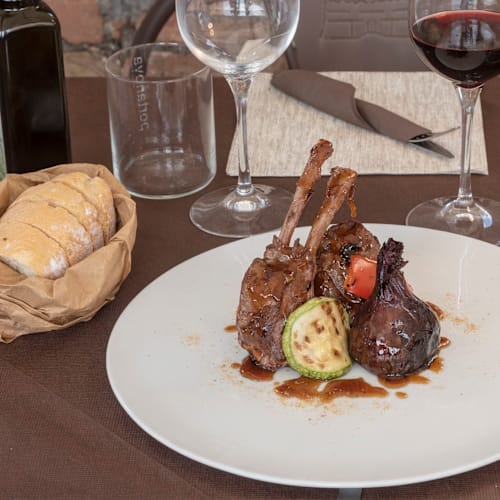 Portanova Hosteria Enoteca, Colle di Val d'Elsa