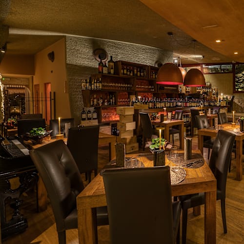 Portanova Hosteria Enoteca, Colle di Val d'Elsa