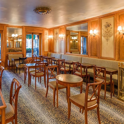 Ladurée Paris Royale, Paris