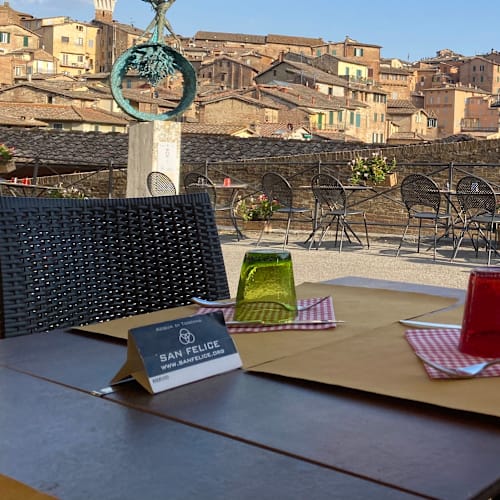 Nonno Mede Pizzeria Osteria, Siena