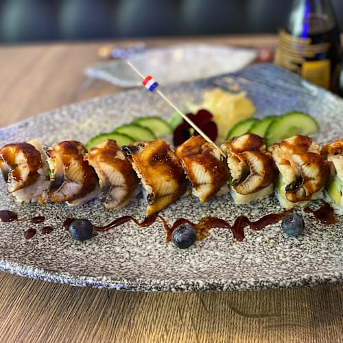 Yookoso, Paris