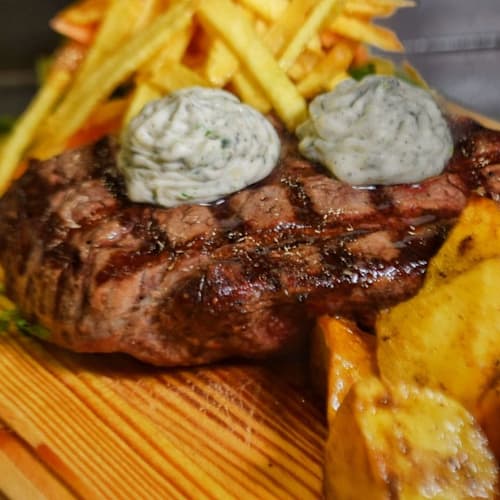 DDEM Steak House, Napoli