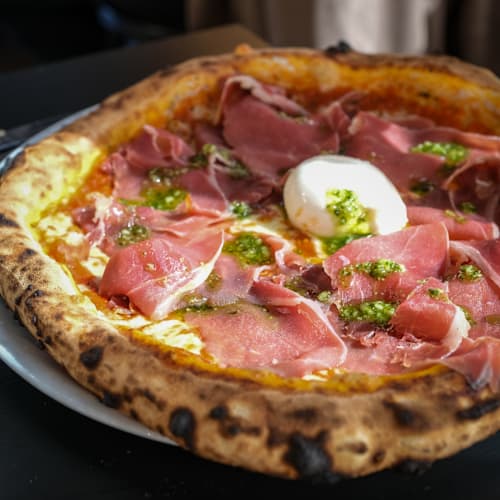 Fratelli Parisi, Lyon